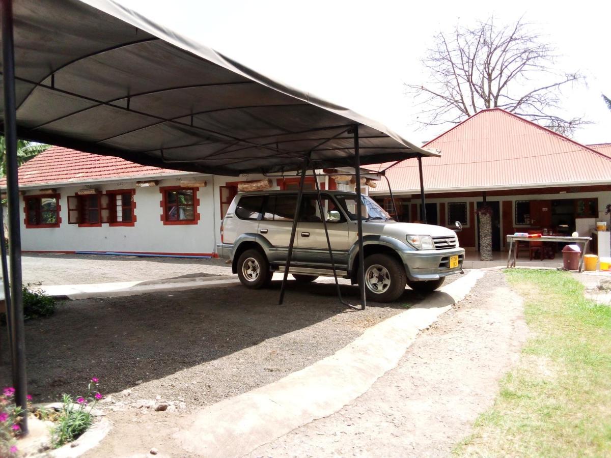 Themi Valley Eco And Cultural Tourism Homestay 阿鲁沙 外观 照片