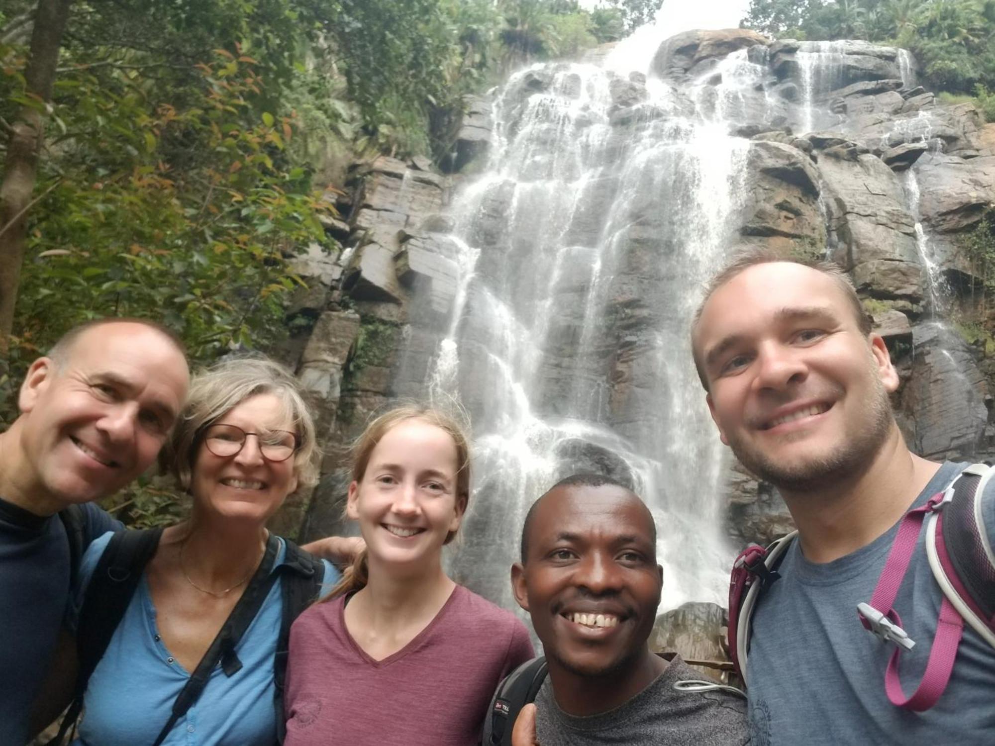 Themi Valley Eco And Cultural Tourism Homestay 阿鲁沙 外观 照片